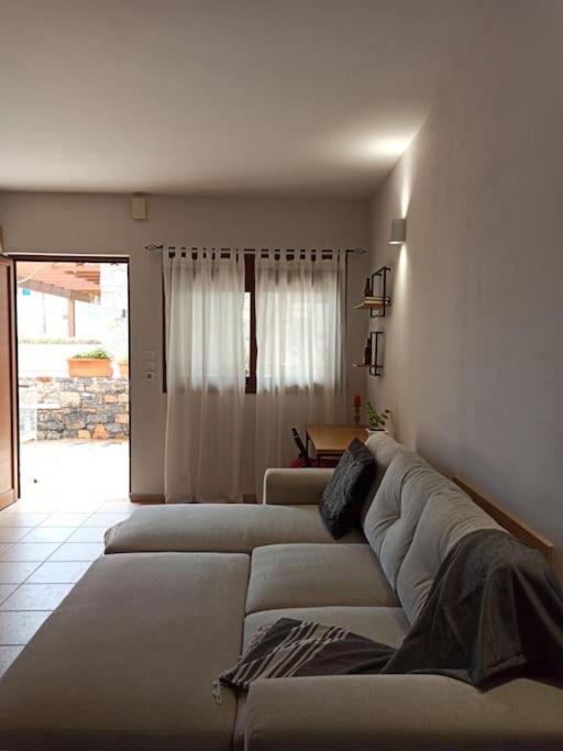 Cozy Apartment In The Heart Of Plaka Ágios Nikólaos Екстериор снимка